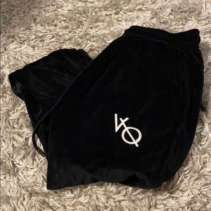 Vanquish Velvet Sweatpants